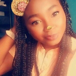 Meet your Posher, Christabel